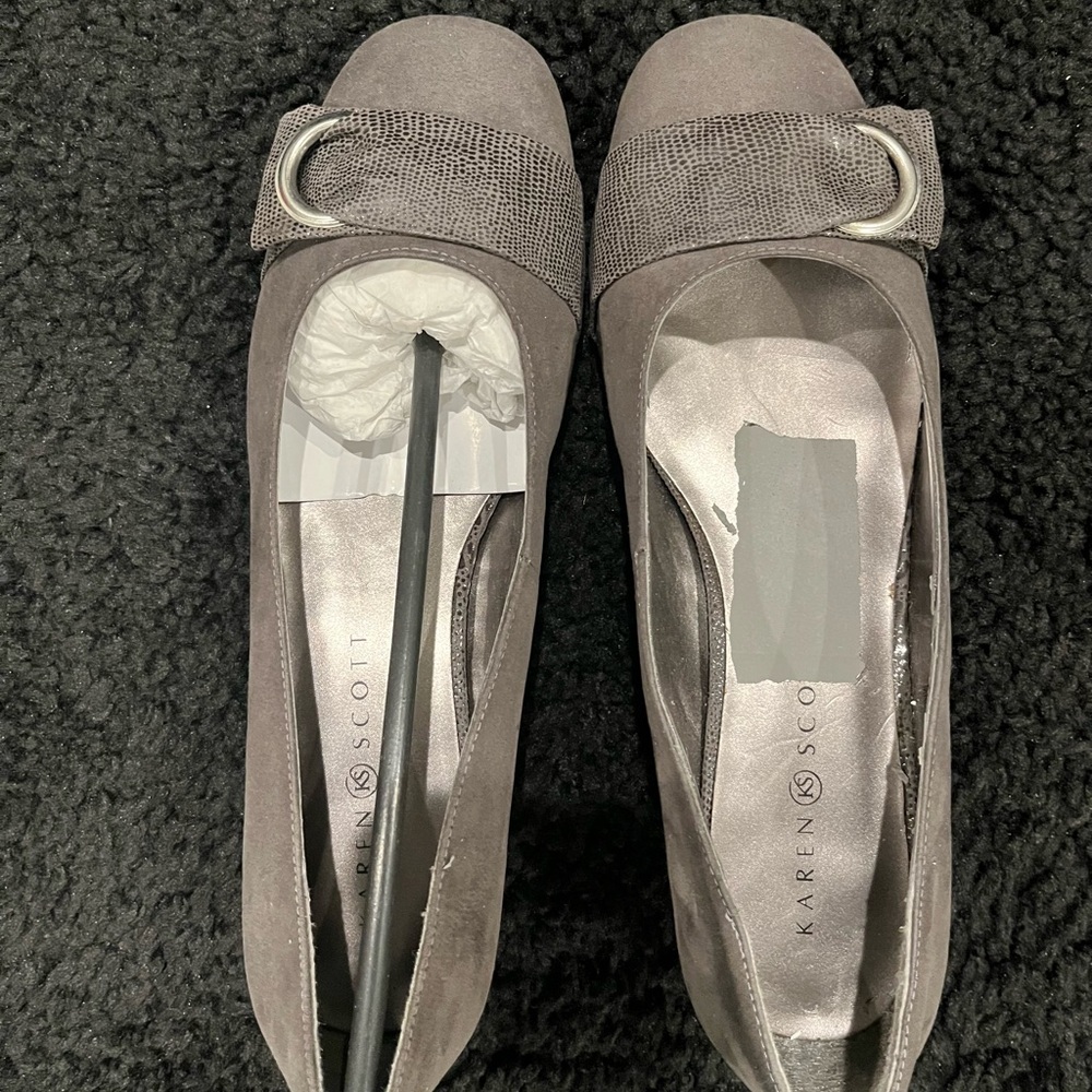 Karen Scott Gray Flats with Decorative Buckle
